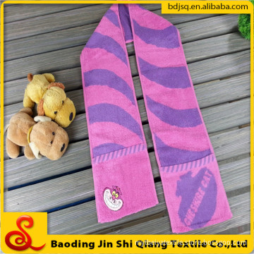 china supplier Cute cartoon customized embroidery cotton sport towel with hook